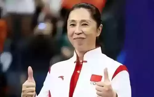 中国女子篮球最佳阵容排名(中国女子篮球队球衣)