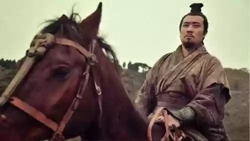 崛起汉末之兵强将勇(汉末天生神力力大无穷小说)