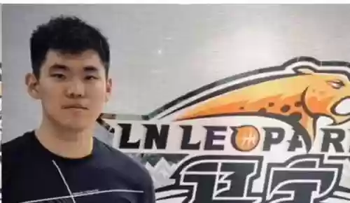 森林狼青年队阵容(森林狼西决赛季阵容)插图2
