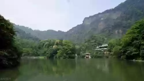蜀山在哪里(蜀山在哪四川什么地方)插图1