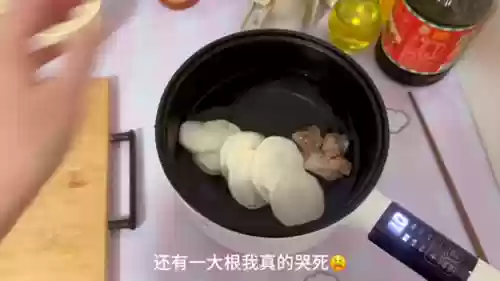 莲藕萝卜汤的做法(莲藕与白萝卜能一起煲汤吗)