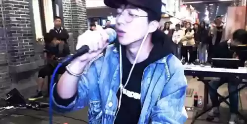 大明星系统(主角带系统有很多女明星)
