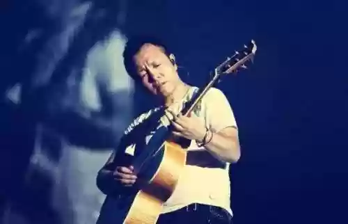 许巍2005 阵容(许巍的第一张专辑)插图2 许巍2005 阵容(许巍的第一张专辑)插图2