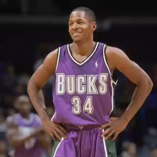 马刺阵容2000(2017nba最佳阵容一二三阵)插图3 马刺阵容2000(2017nba最佳阵容一二三阵)插图3