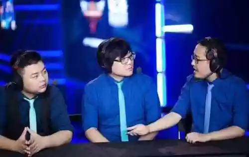 皇族笑笑阵容(皇族s3阵容有韩国人吗)插图9