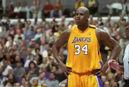 马刺阵容2000(2017nba最佳阵容一二三阵)插图18 马刺阵容2000(2017nba最佳阵容一二三阵)插图18