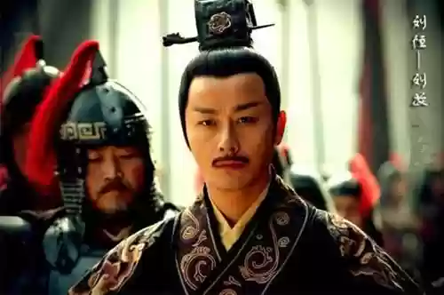 皇上带兵进府(皇叔见到皇上要下跪吗)插图3 皇上带兵进府(皇叔见到皇上要下跪吗)插图3