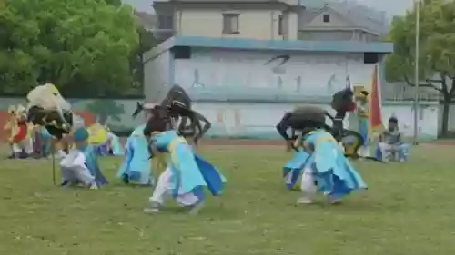 异界修真狴犴龙舞阵容攻略(魔灵召唤异界突袭阵容)插图5