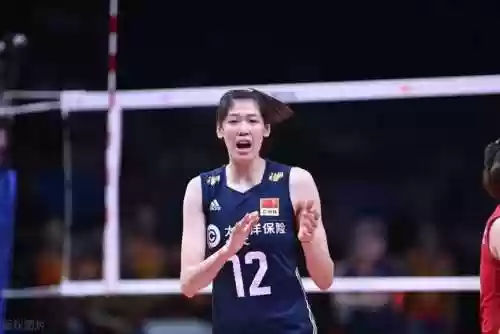 中国女排对战巴西主力阵容(巴西女排队长加比热)插图3