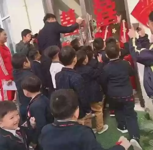 幼教老师阵容(赞美幼儿园老师)插图1