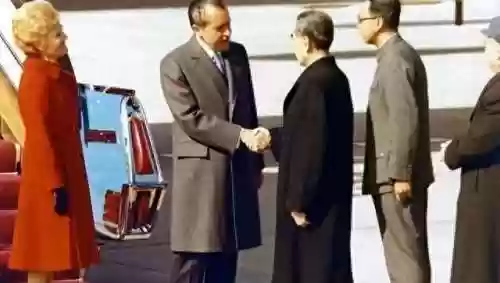 美国访华阵容(第一位访华的美国总统)