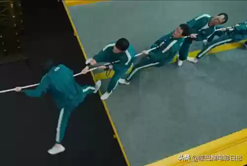 正规拔河阵容(拔河怎么站)插图7