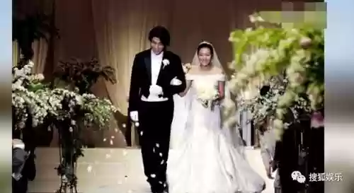 豪华结婚阵容(盘点明星们的豪华婚礼)插图23