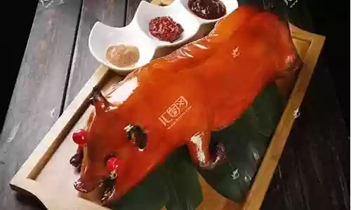 烤乳猪搭配阵容