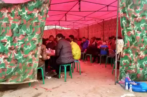 高原结婚阵容(廊大集团高原结婚照)插图3 高原结婚阵容(廊大集团高原结婚照)插图3