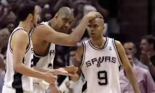 马刺09阵容(2017nba最佳阵容一二三阵)插图4