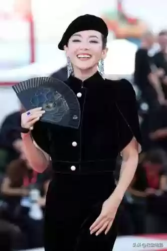 莫妮卡搭配阵容(末日血战莫妮卡值得培养吗)插图3