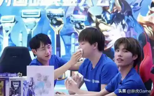 无畏鱼阵容(咸鱼畏尾鱼最高伤害阵容)插图1