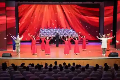 军歌合唱阵容(适合男女合唱的军歌)插图8