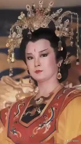 金灿灿女皇阵容(金灿灿福星版本哪个阵容最强)插图5