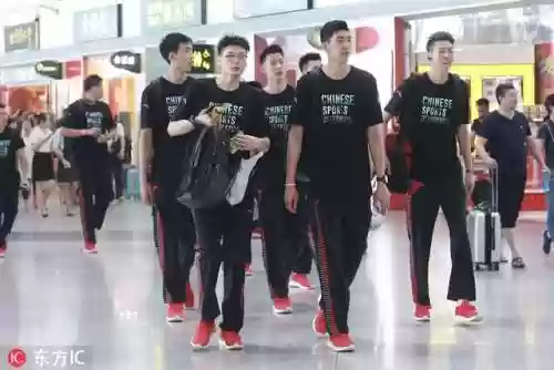 男排雅加达阵容(2021男排亚锦赛最佳阵容)插图3