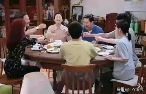 过年相亲阵容(过年刚认识的相亲对象要发红包吗)