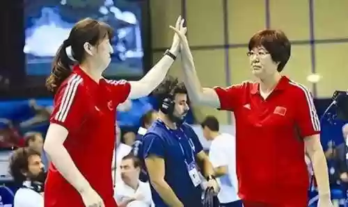 牛排教练阵容(懂球帝教练ol最强阵容)插图6