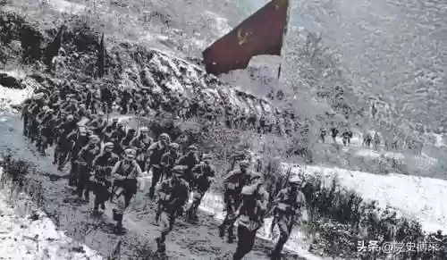老钢盔阵容(5.5重骑兵阵容怎么玩)