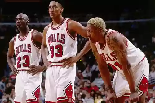 经典队阵容(NBA历届最佳阵容)插图5