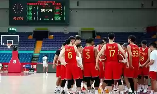 男篮拉练阵容搭配
