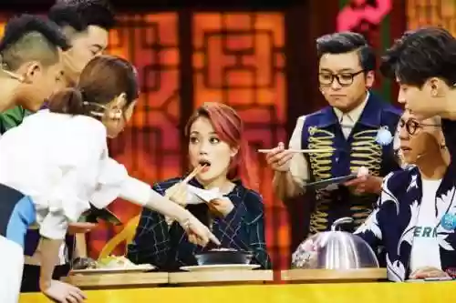 穿越吧阵容(挂机吧主公最终阵容)插图4