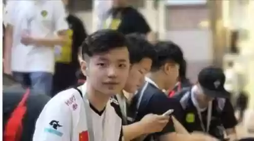 神龙大熊阵容(刀塔自走棋神龙法需要什么阵容)