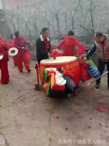 结婚最强阵容(最强大脑第九次结婚 打一个城市名)插图4