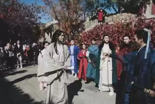 神龙夜宴阵容(刀塔自走棋神龙法需要什么阵容)插图1