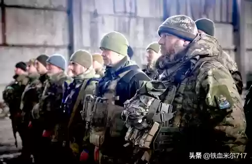 难民铁血阵容(碧蓝航线铁血阵容推荐)插图6