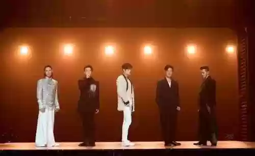 本期嘉宾阵容(夏季联赛最佳阵容)插图4