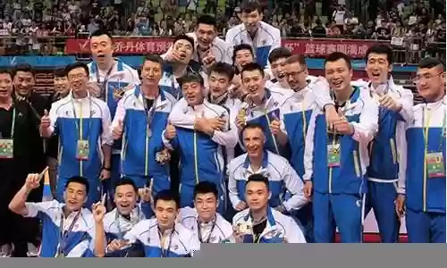 辽宁队老将阵容搭配