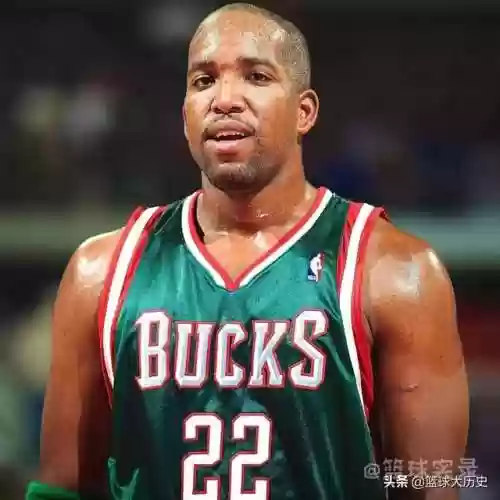 雄鹿2005阵容(2017nba最佳阵容一二三阵)插图3