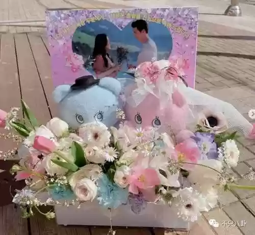 豪华结婚阵容(盘点明星们的豪华婚礼)插图9