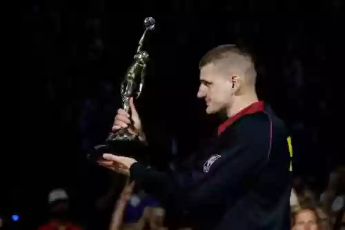 超级中锋阵容(fifa足球世界哪个阵容有中锋)