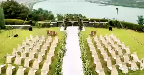 豪华结婚阵容(盘点明星们的豪华婚礼)插图17