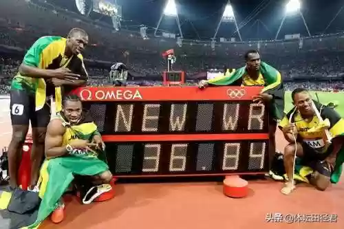 牙买加巅峰阵容(世界足坛最佳阵容22人)插图5