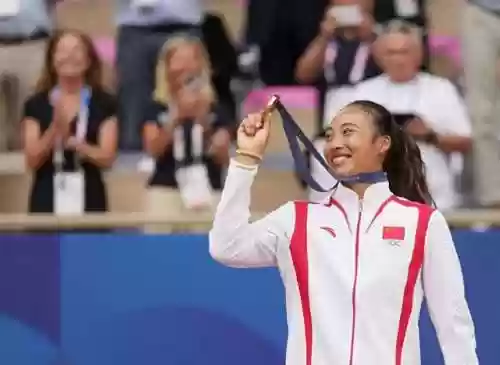 组委会阵容(组委会是什么性质)