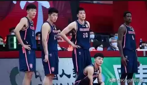 没落的阵容(最佳阵容游戏关服)插图1