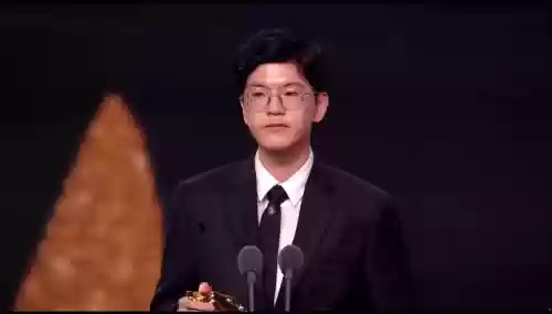 最强颁奖阵容(王者模拟战最强阵容推荐)插图3