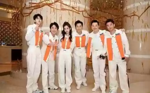 10阵容推荐(部落冲突10本最新阵型推荐)插图1