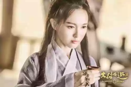 白晶晶阵容(白沉香搭配什么阵容)插图2