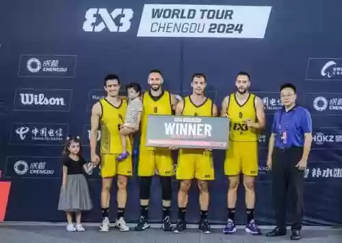 阵容篮球大师(nba篮球大师最强阵容推荐)插图1