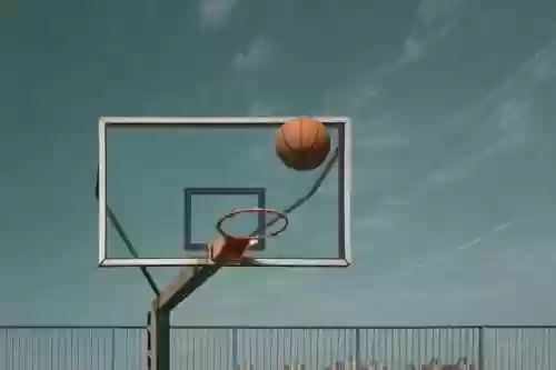 湖人队阵容 小说(主角在湖人队打球的NBA小说)