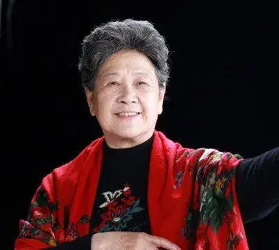 叶子丑女阵容(四叶草剧场阵容推荐)插图16